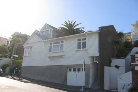 Photo of property in 38 Hawker Street, Mount Victoria, Wellington, 6011