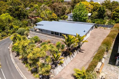 Photo of property in 1 Waterview Place, Haruru, 0204