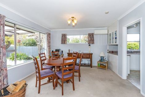 Photo of property in 80 Warren Crescent, Hillmorton, Christchurch, 8025