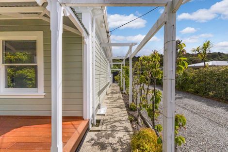 Photo of property in 58 Hampden Street, Picton, 7220