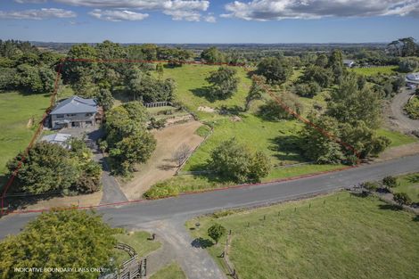 Photo of property in 248 Kauri View Road, Opaheke, Papakura, 2584