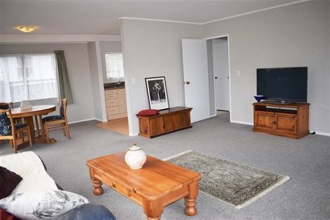 Photo of property in 15a Te Manuao Road, Otaki, 5512