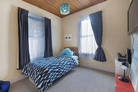 Photo of property in 4 Devon Street, Riversdale, 9776