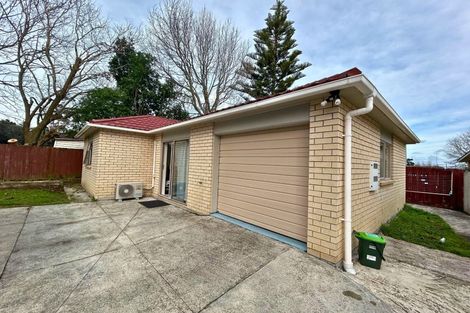 Photo of property in 406 Bucklands Beach Road, Bucklands Beach, Auckland, 2012