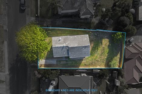 Photo of property in 11 Doone Place, Massey, Auckland, 0614