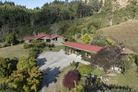 Photo of property in 504 Riwaka-sandy Bay Road, Kaiteriteri, Motueka, 7197
