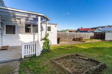 Photo of property in 68 Loyalty Street, Forbury, Dunedin, 9012