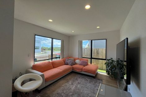 Photo of property in 4 Tumu Road, Papakura, 2110