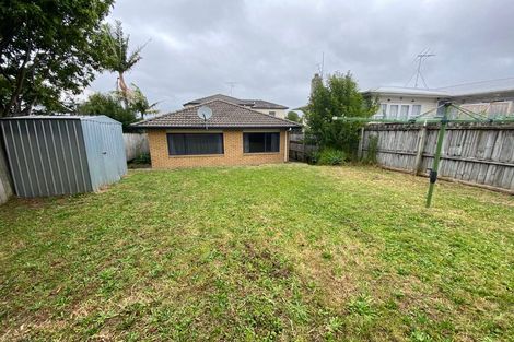 Photo of property in 44 Larne Avenue, Pakuranga Heights, Auckland, 2010