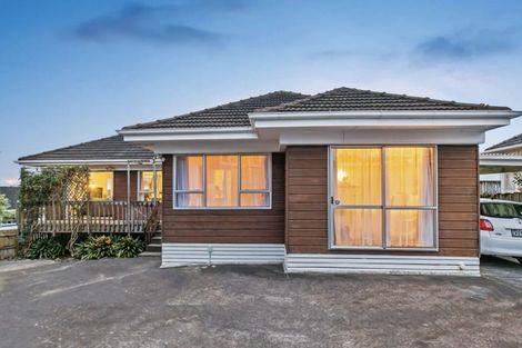 Photo of property in 2/90 Birkdale Road, Birkdale, Auckland, 0626