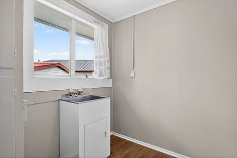 Photo of property in 37 Bruce Road, Glenfield, Auckland, 0629