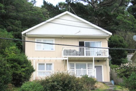 Photo of property in 108 Eden Street, Island Bay, Wellington, 6023