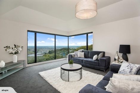 Photo of property in 2/272 Major Hornbrook Road, Mount Pleasant, Christchurch, 8081