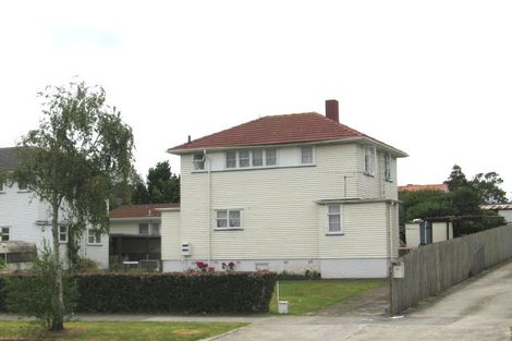 Photo of property in 171 Taniwha Street, Glen Innes, Auckland, 1072