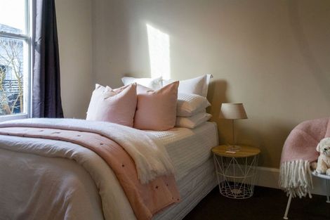 Photo of property in 30 Forfar Street, Edgeware, Christchurch, 8013