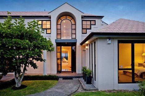 Photo of property in 52 Onetaunga Road, Chatswood, Auckland, 0626