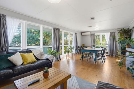 Photo of property in 41 Totara Street, Waiuku, 2123