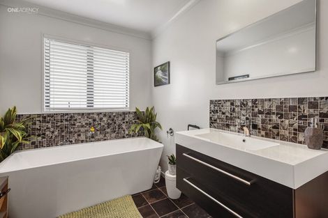 Photo of property in 2 Salisbury Avenue, Rangiora, 7400