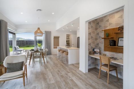 Photo of property in 7 Awatea Drive, Whitianga, 3510