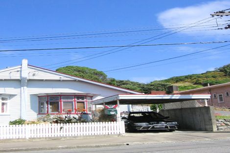 Photo of property in 53 Stoke Street, Newtown, Wellington, 6021