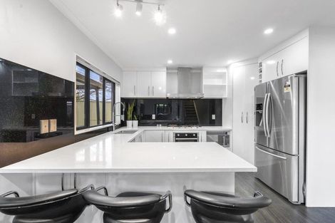 Photo of property in 8a Ron Keat Drive, Papakura, 2110