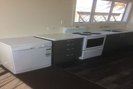 Photo of property in 57 Banks Street, Marfell, New Plymouth, 4310