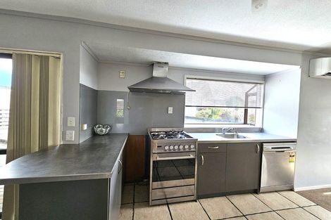 Photo of property in 7a Jasmine Grove, Maungaraki, Lower Hutt, 5010