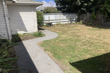 Photo of property in 100 Shakespeare Road, Waltham, Christchurch, 8023