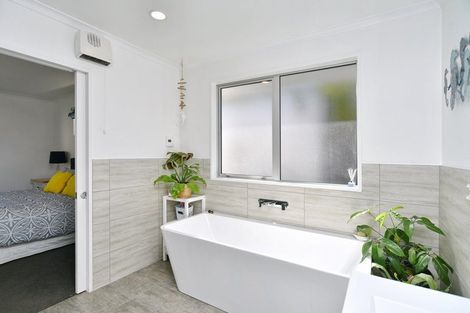 Photo of property in 44 Geddis Street, Rangiora, 7400