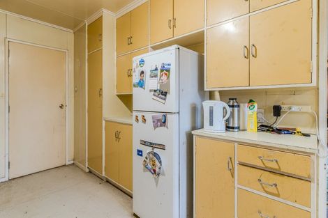 Photo of property in 12 Cross Street, Milton, 9220