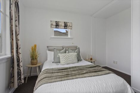 Photo of property in 2 Fulham Street, Islington, Christchurch, 8042