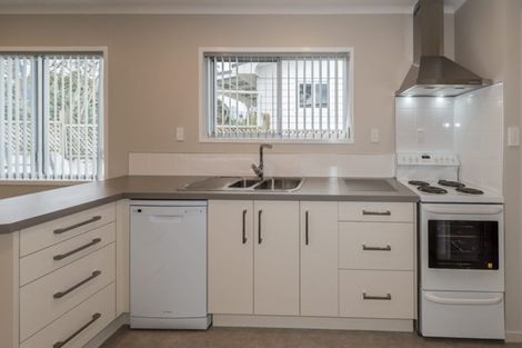 Photo of property in 5 Wharf Road, Albany, Auckland, 0632