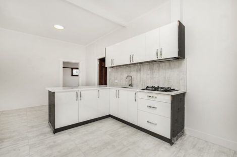 Photo of property in 55 Avenue Road, Otahuhu, Auckland, 1062