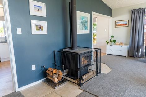 Photo of property in 33 Geddis Street, Rangiora, 7400