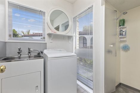 Photo of property in 65 Hinewa Road, Otumoetai, Tauranga, 3110