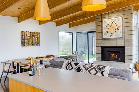 Photo of property in 360a Longbush Road, Hinakura, Masterton, 5884