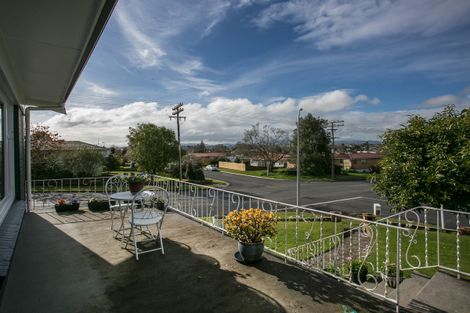 Photo of property in 2 Mountain View Drive, Te Awamutu, 3800