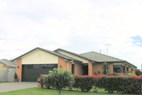 Photo of property in 74 Denny Hulme Drive, Mount Maunganui, 3116