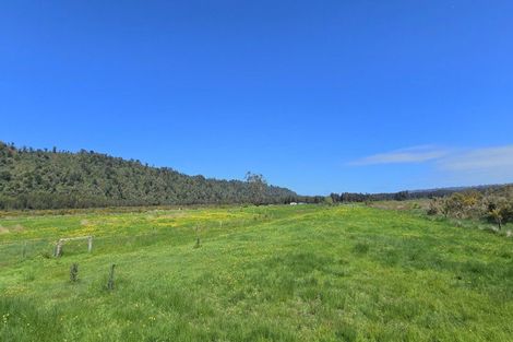 Photo of property in 711b La Fontaine Road, Harihari, 7884