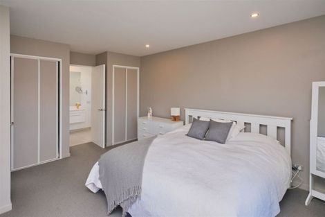 Photo of property in 38 Solander Road, Pegasus, 7612