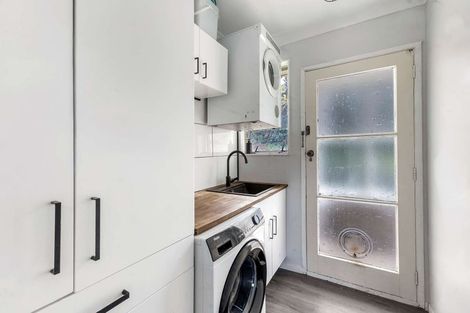 Photo of property in 86 Pembroke Street, Westown, New Plymouth, 4310