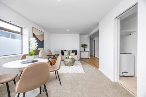 Photo of property in 2a Hoskins Avenue, Hillsborough, Auckland, 1042