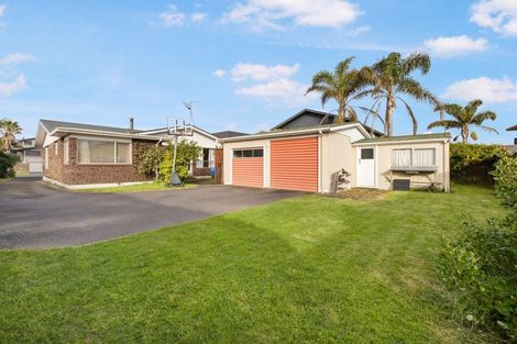 Photo of property in 42 Oceanbeach Road, Mount Maunganui, 3116