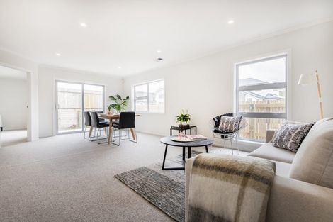 Photo of property in 27 Farnworth Terrace, Churton Park, Wellington, 6037