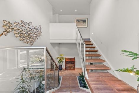 Photo of property in 124 Delamore Drive, Oneroa, Waiheke Island, 1081