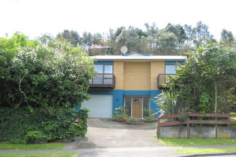 Photo of property in 99 Poplar Grove, Whalers Gate, New Plymouth, 4310