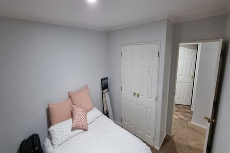 Photo of property in 11 Kotuku Drive, Paraparaumu Beach, Paraparaumu, 5032