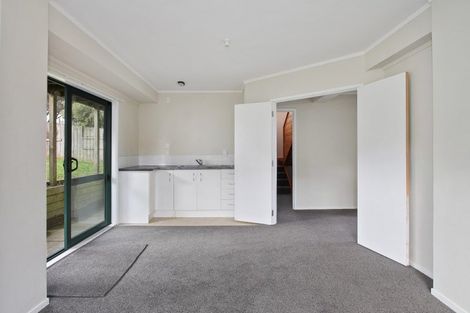 Photo of property in 33a Stevenson Road, Clarks Beach, 2122