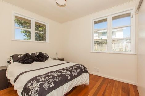 Photo of property in 64 Ernie Pinches Street, Wesley, Auckland, 1041