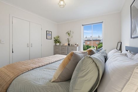 Photo of property in 27 Chiefs Court, Hamilton East, Hamilton, 3216